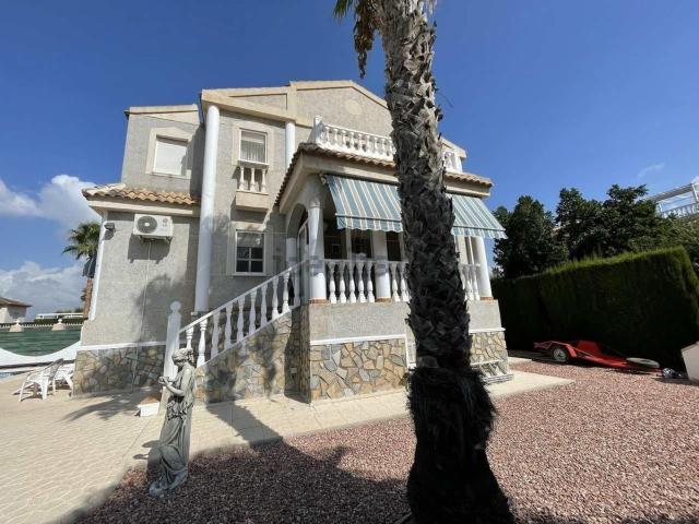 Casa en venta en el Baix Segura / La Vega Baja, Valencia