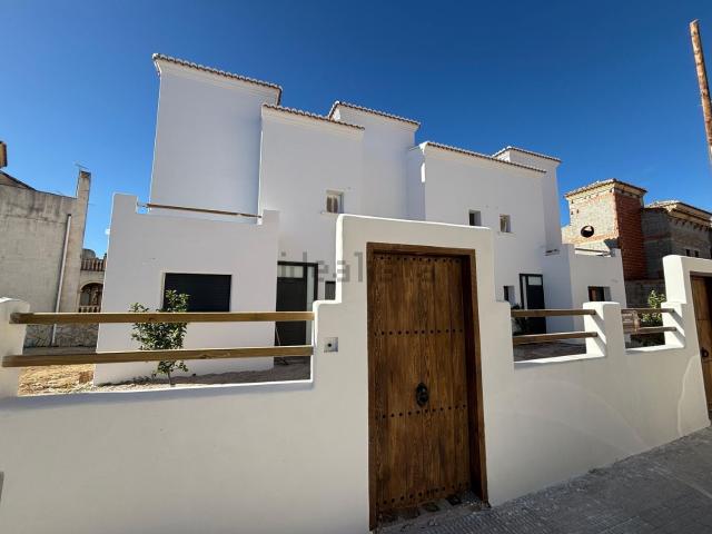Casa en venta en Beniarbeig, Valencia