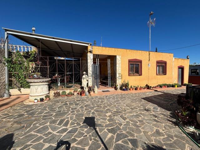 Casa en venta en el Baix Maestrat, Valencia