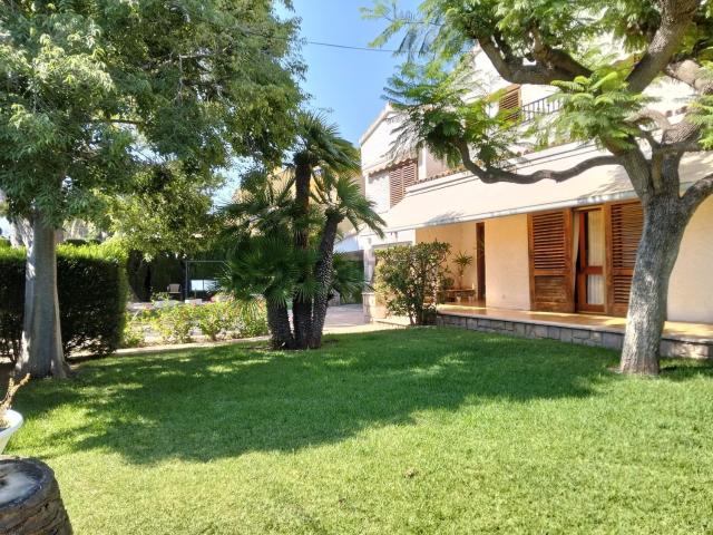 Casa en venta en Mas dels Frares, la Plana Alta