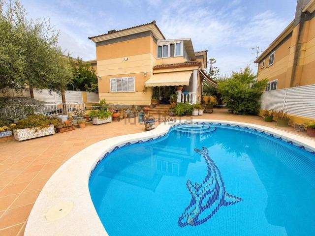 Casa en venta en la Plana Alta, Valencia