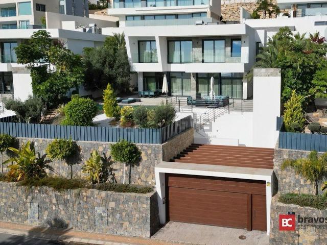 Casa en venta en Benidorm, la Cala