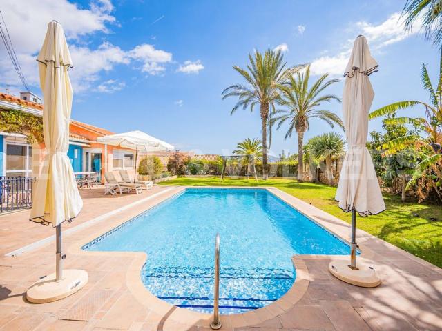 Casa en venta en Benidorm, Urbanización Barrina