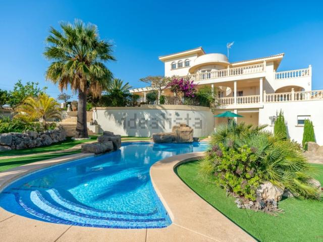 Casa en venta en Benidorm, Urbanización El Planet