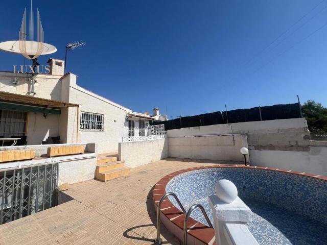 Casa en venta en Urbanización Barrina, la Marina Baixa