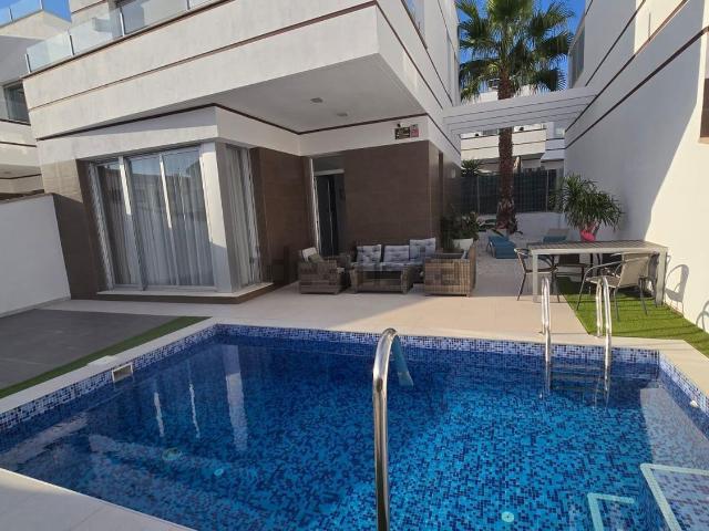 Casa en venta en Urbanización Atalaya Park, el Baix Segura / La Vega Baja