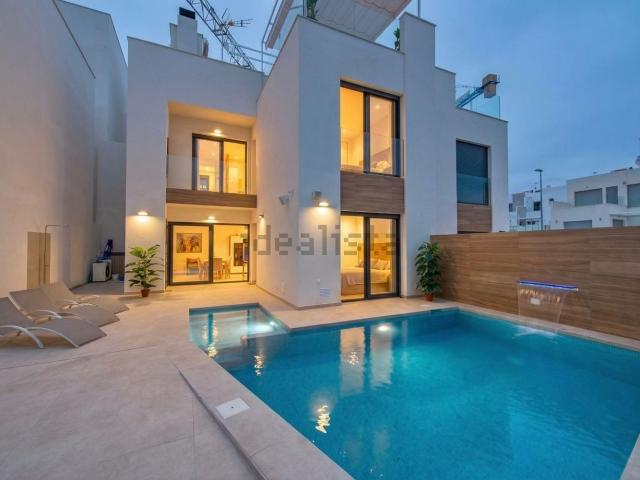 Casa en alquiler en Urbanización Benimar, el Baix Segura / La Vega Baja