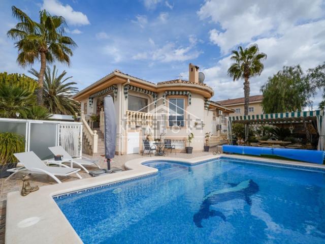 Casa en venta en Benijófar, Urbanización Benimar