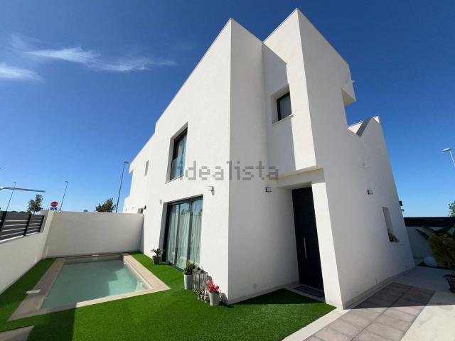 Casa en venta en Benijófar