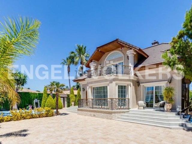 Casa en venta en Benijófar, Urbanización Atalaya Park