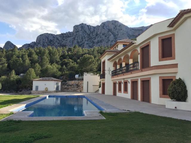 Casa en venta en Benimantell