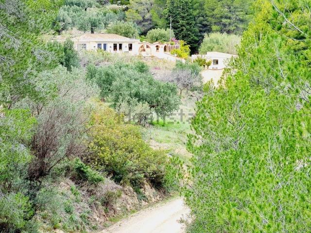 Casa en venta en Benimantell