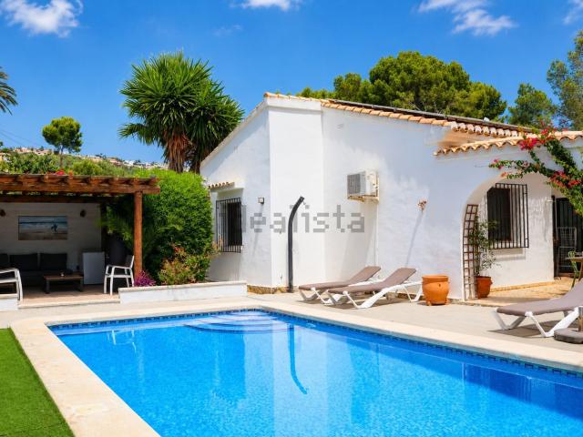Casa en venta en Urbanització Sant Jaume, Benissa