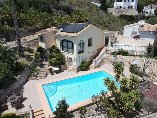 Casa en venta en Benissa, Alacant / Alicante