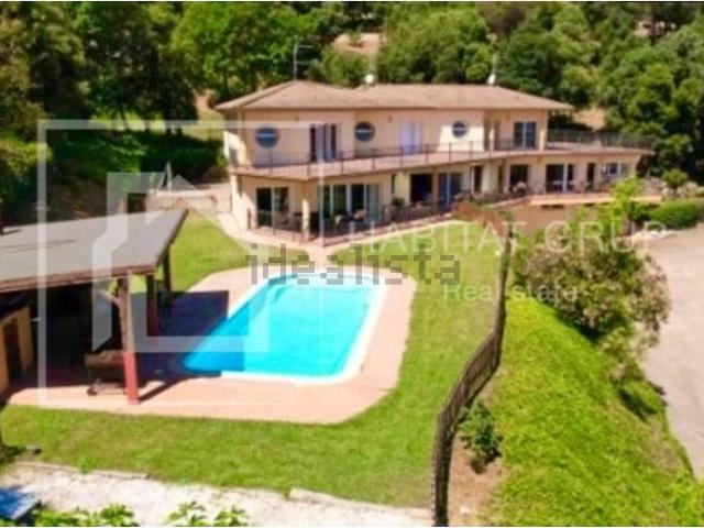 Casa en venta en Bescanó