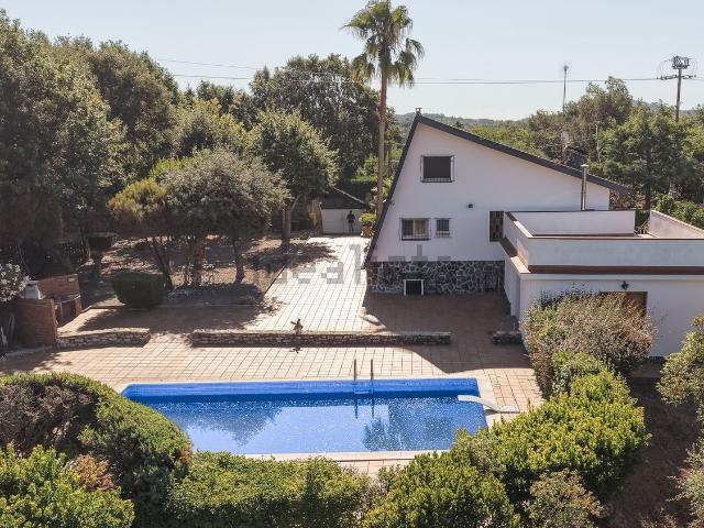 Casa en venta en Mas Llunes, Gironès