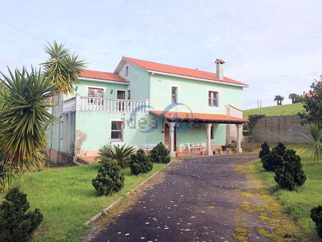 Casa en venta en Betanzos