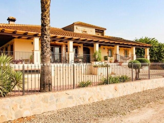 Casa en venta en Bigastro