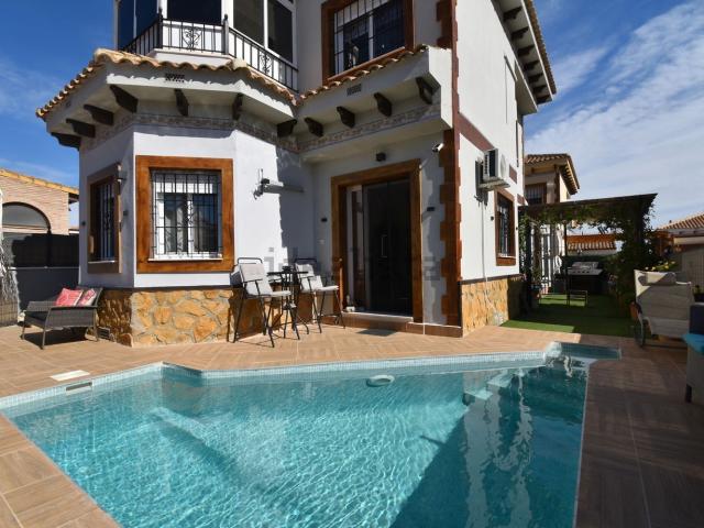 Casa en venta en el Baix Segura / La Vega Baja, Valencia