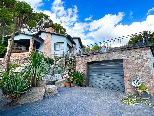 Casa en venta en Urbanització de Can Castanyer, Vallès Oriental