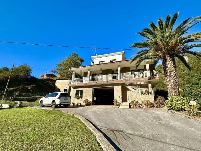 Casa en venta en Bimenes, Asturias