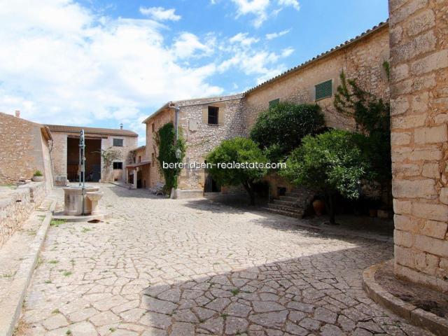 Casa en venta en Binissalem