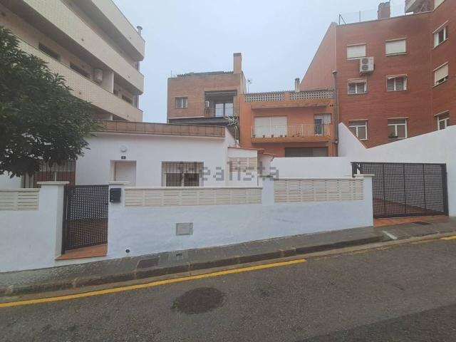 Casa en venta en Mas Torrents, la Selva