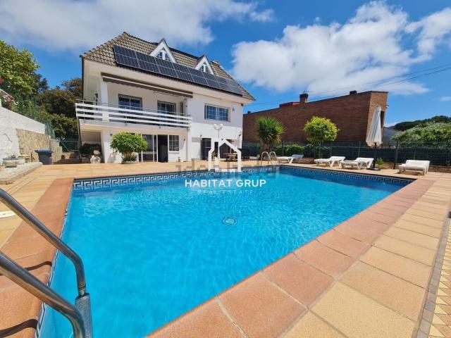 Casa en venta en Blanes Residencial, la Selva