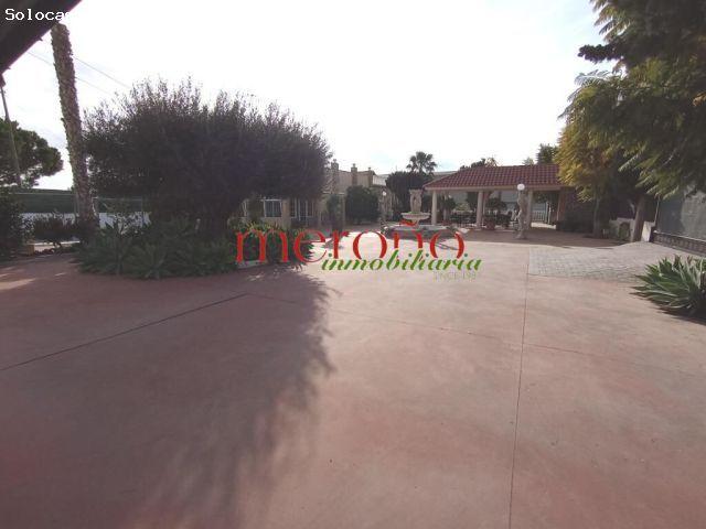 Casa en alquiler en Crevillent