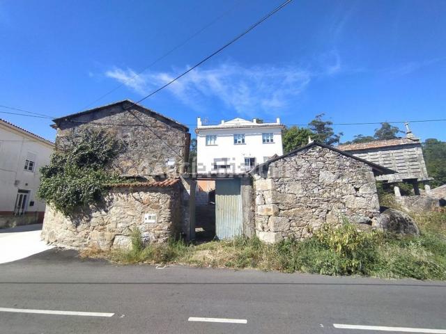 Casa en venta en O Chazo, Boiro