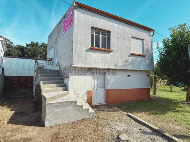Casa en venta en Boiro