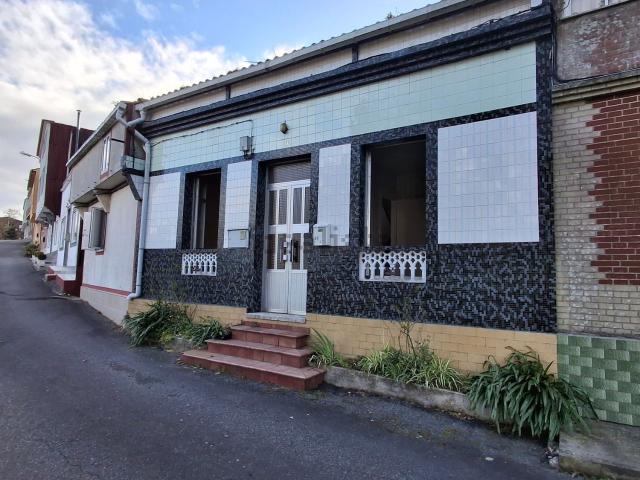 Casa en venta en Boiro