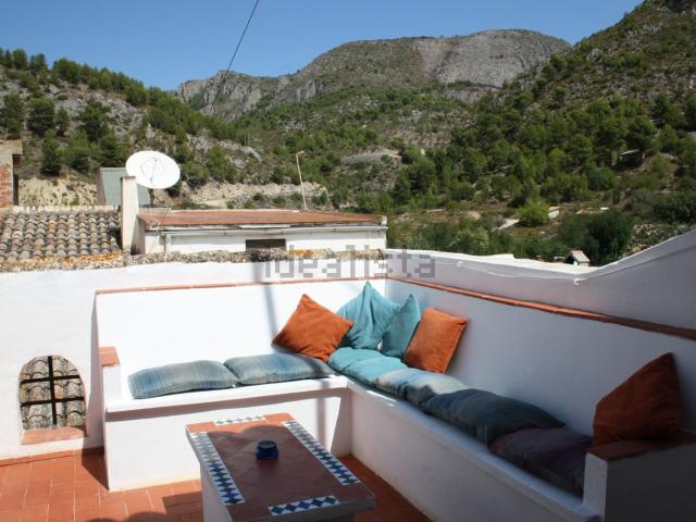 Casa en venta en Bolulla