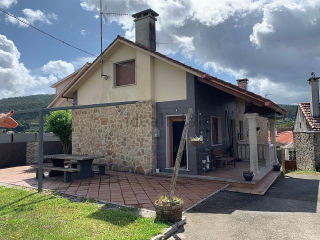 Casa en venta en Bora, Pontevedra