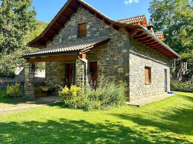 Casa en venta en La Jacetania, Aragón