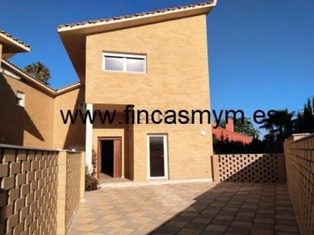 Casa en alquiler en Bormujos, Urbanización El Zaudín