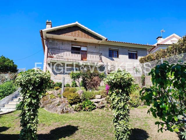 Casa en venta en Beluso, O Morrazo