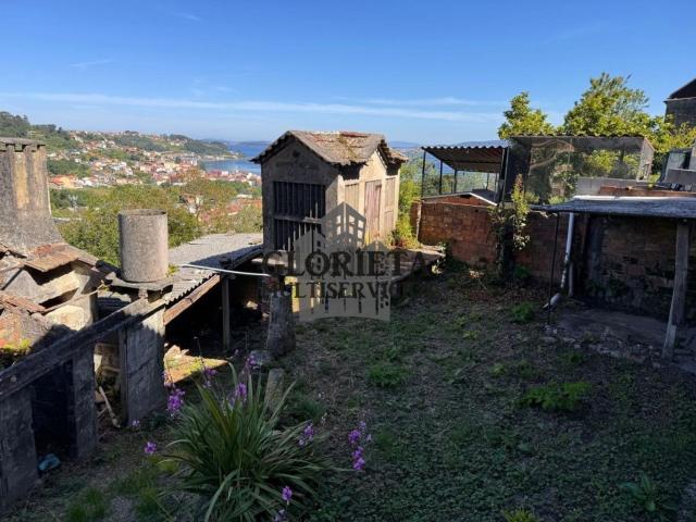 Casa en venta en Bueu, A Graña