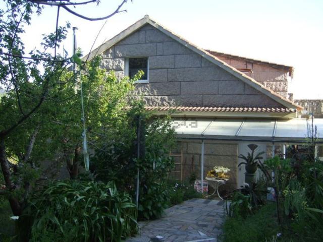 Casa en venta en Beluso, O Morrazo