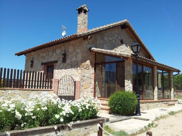 Casa en venta en Burgohondo, Ávila