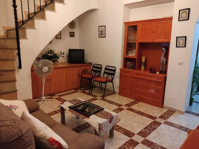 Casa en venta en Burguillos Del Cerro