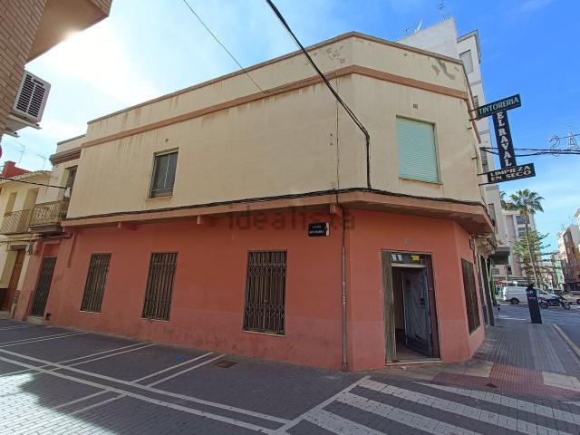 Casa en venta en Burriana