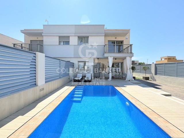 Casa en venta en Poblats Marítims, la Plana Baixa