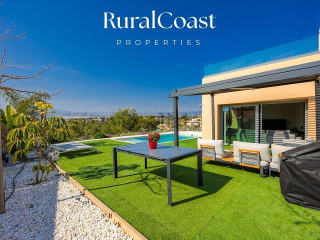 Casa en venta en Urbanización Bonalba, l'Alacantí