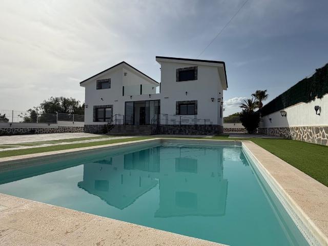 Casa en venta en l'Alacantí, Valencia