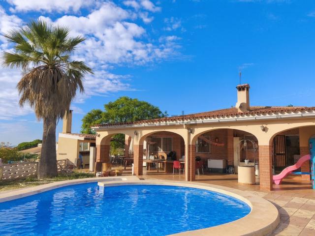 Casa en venta en Urbanización Bonalba, l'Alacantí