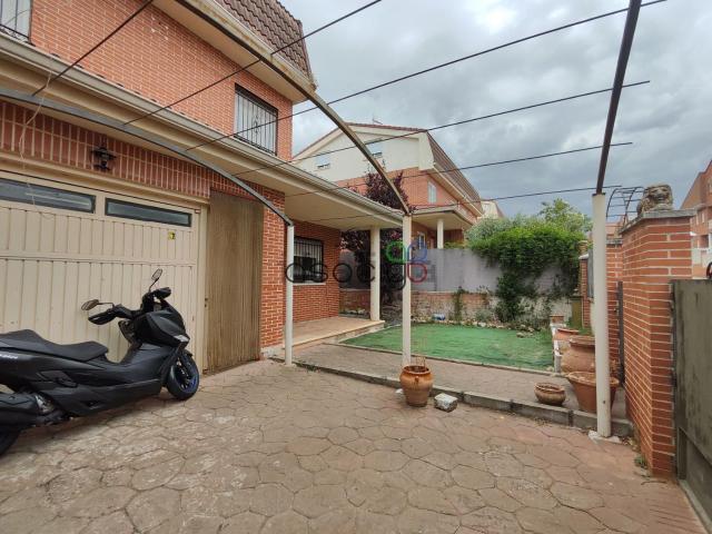 Casa en venta en Cabanillas Del Campo, Guadalajara