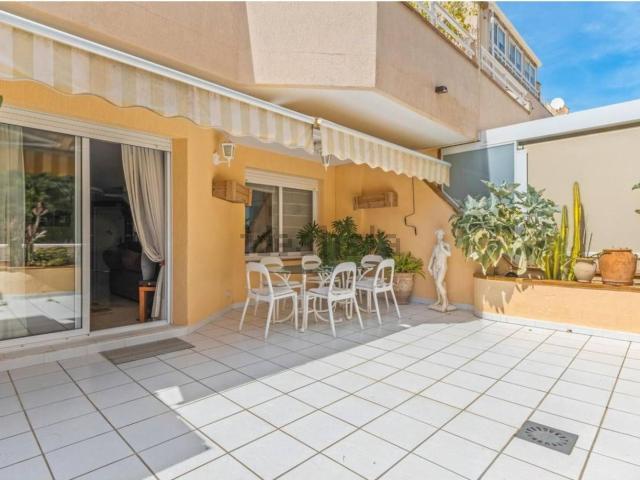 Casa en alquiler en Cap de l'Horta, Alacant / Alicante