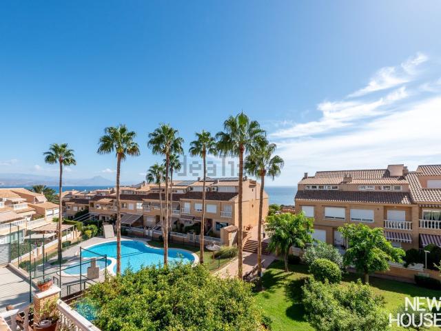 Casa en venta en Cabo de las Huertas, l'Alacantí