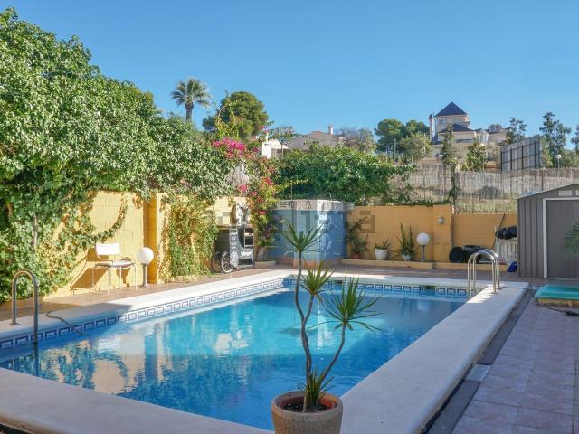Casa en venta en Cabo de las Huertas, l'Alacantí